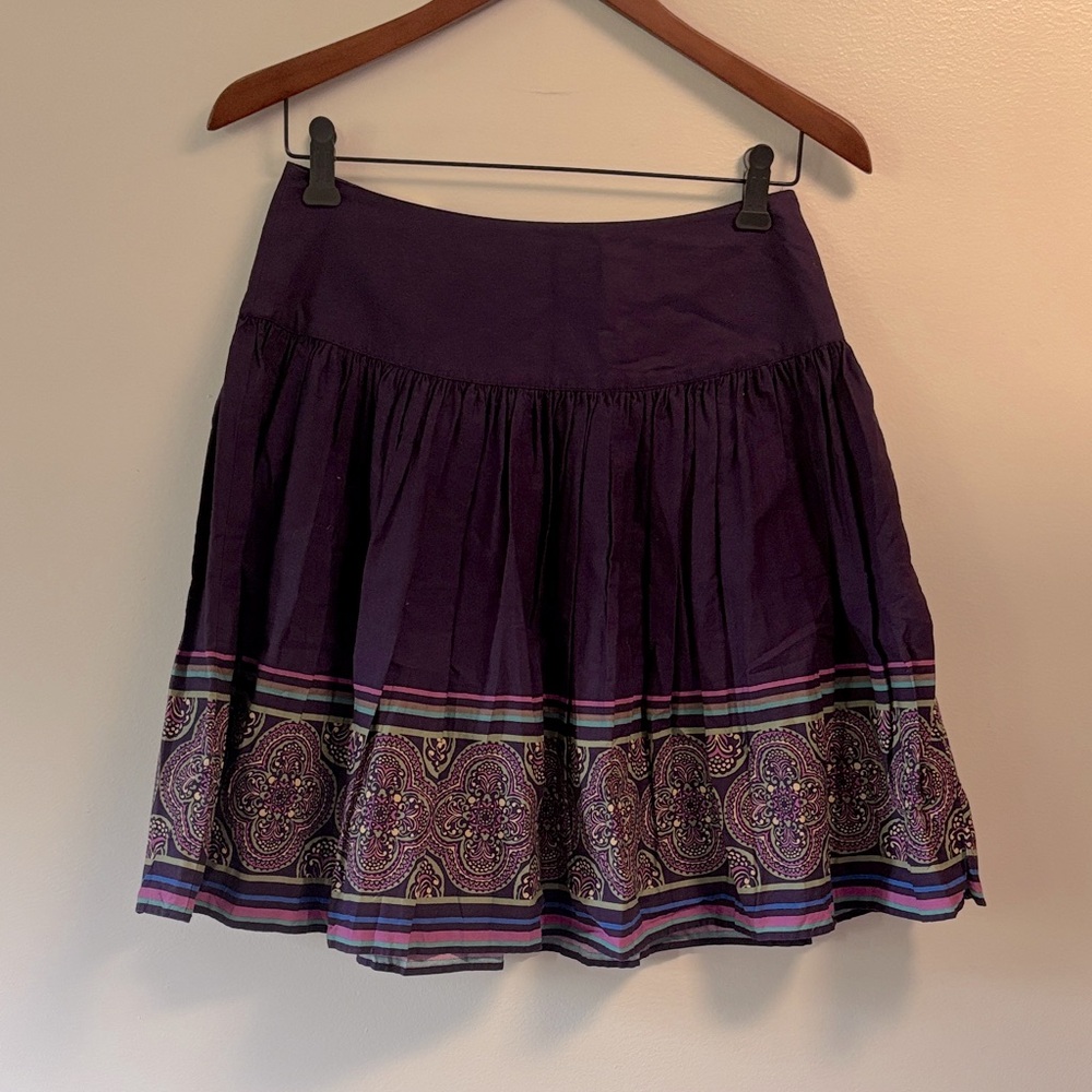 GAP Purple eggplant color midi Skirt with Paisley Design 100% cotton sz 2 NWT